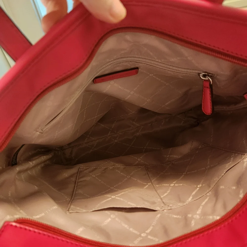 Michael Kors NWOT Large Ombre Straw Tote - Picture 9 of 9